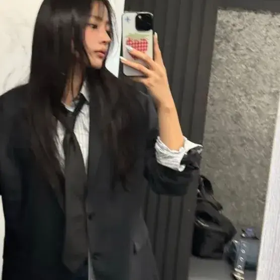 GreenHead9832의 Han Sora