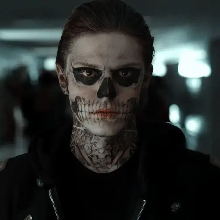 PlainCar0401의 Tate Langdon