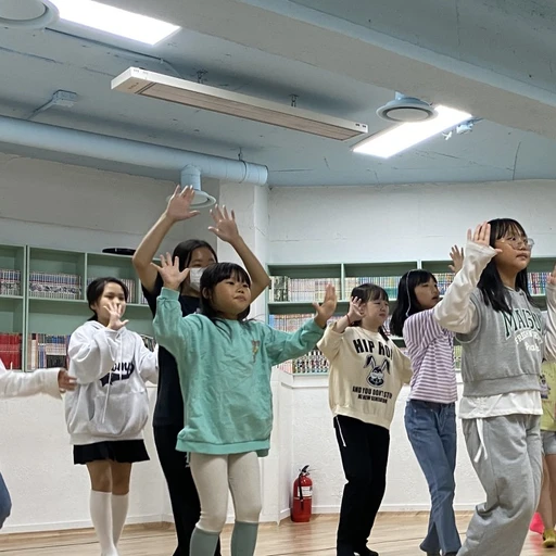 신아윤