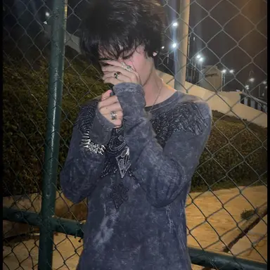 Profile image of Deven