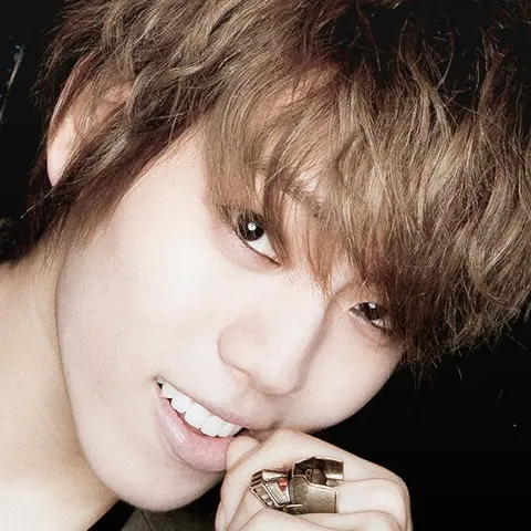 SlimyDial7416의 장동우
