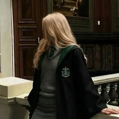 Profile image of Daphne Greengrass