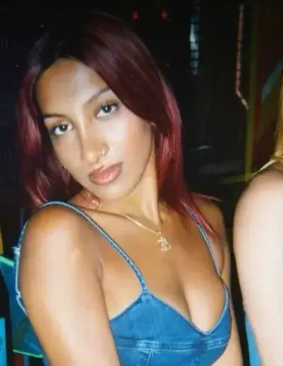 MauveLeech1524의 Lara raj