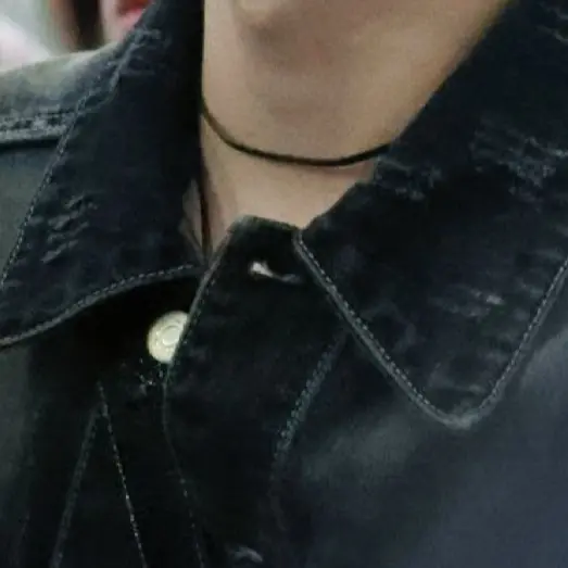 WoodenPlug7588의 김동혅