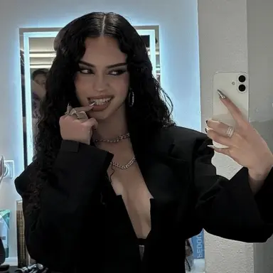 Profile image of Daniella
