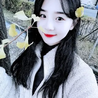 oagen5832의 조연지