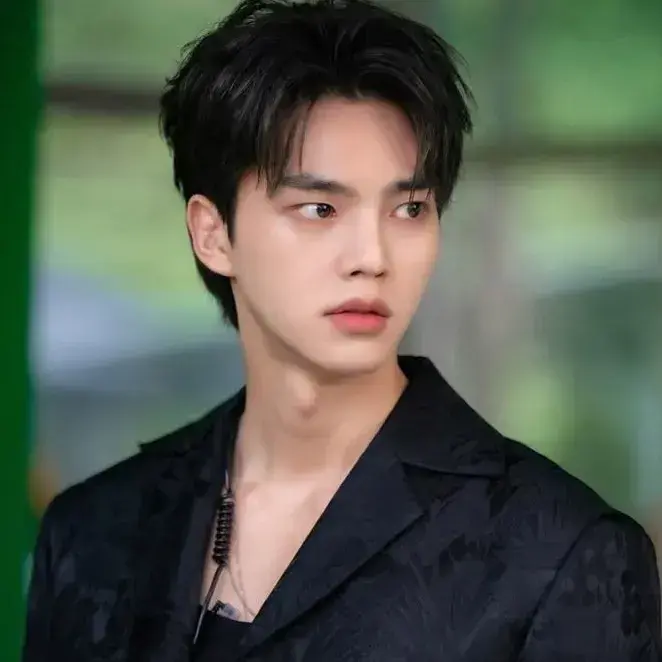 LeftMeat7579의 Park Jinwoo