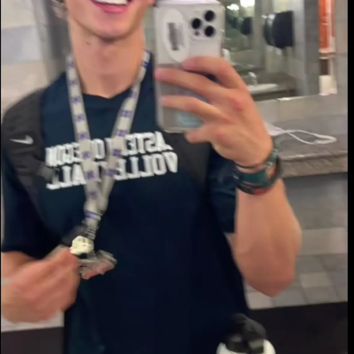 JuicyTang1221의 Walmart situation