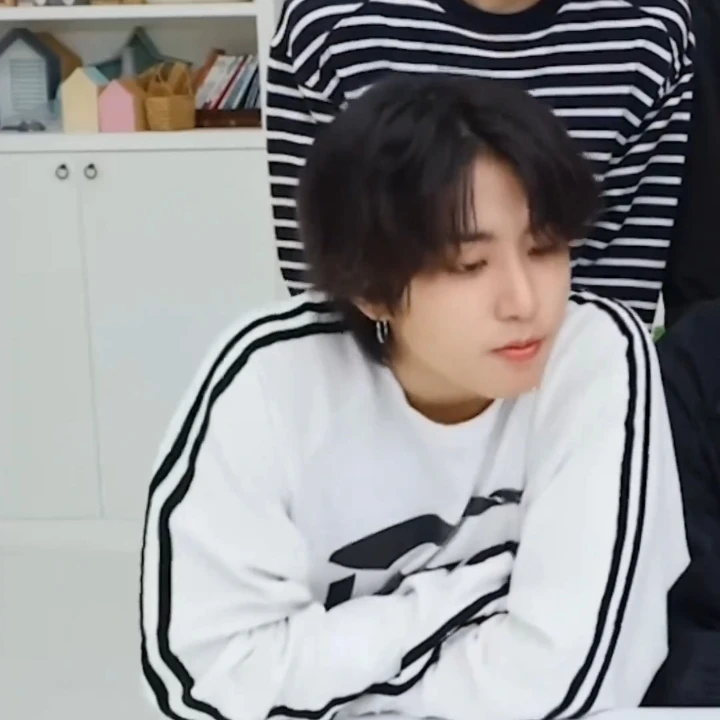 한지성