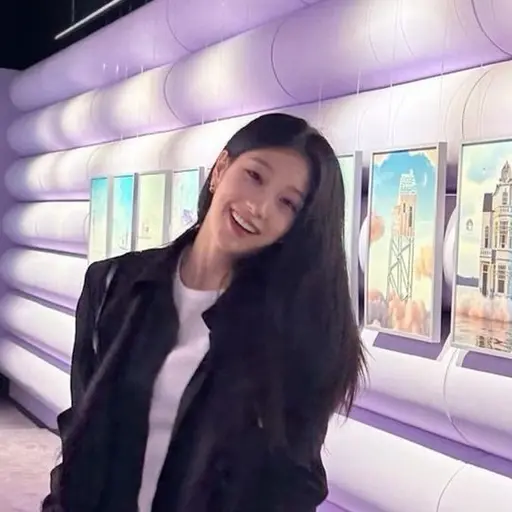 Dmdrkdmdrk08의 이서연