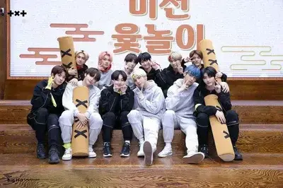 UnfitFish9140의 TXT X ENHYPEN