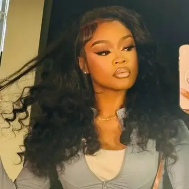 Profile image of Gia