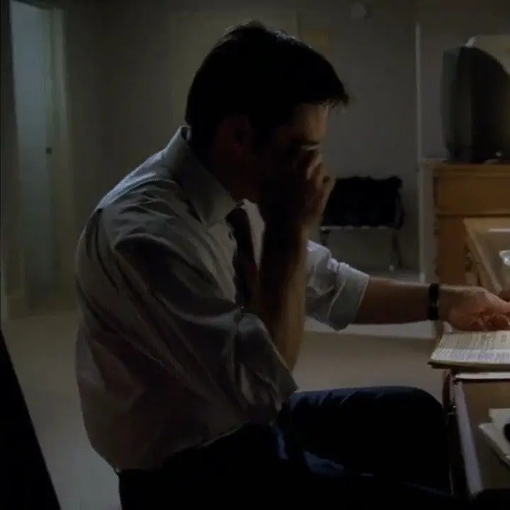 YummyGecko0151의 Hotch’s Weakness
