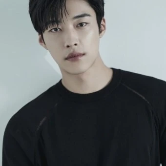 이재현