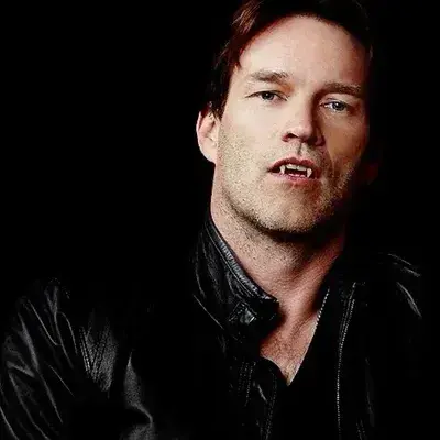 OddOx4816의 Bill Compton