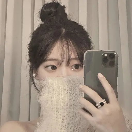 AlienUnau2559의 박윤아
