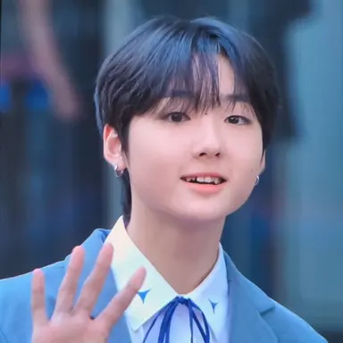 Profile image of 윤서