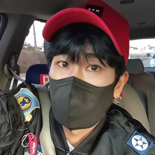이현우