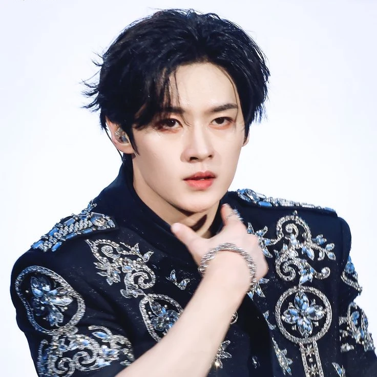 이민호