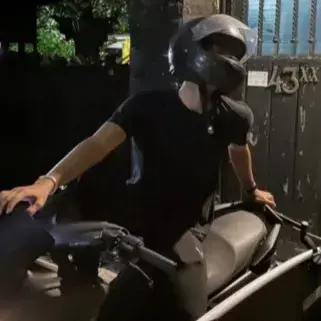 Profile image of Ethan