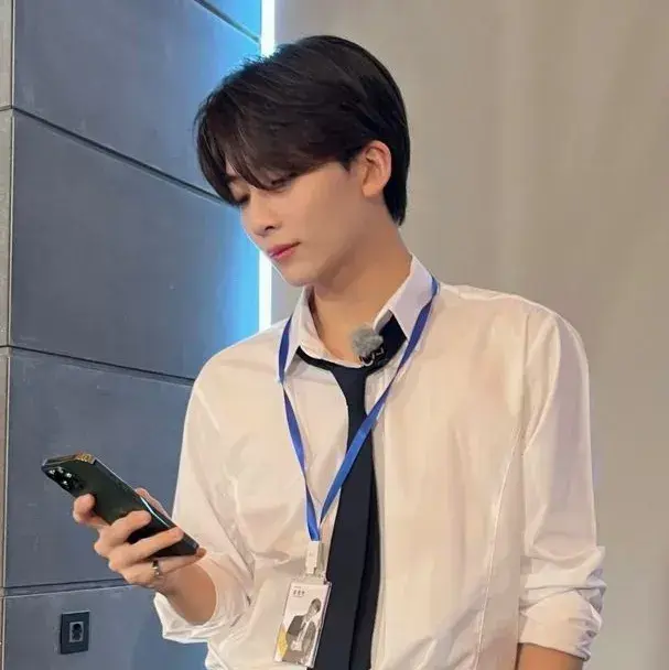 MoodySour5618의 Headmaster Minjun