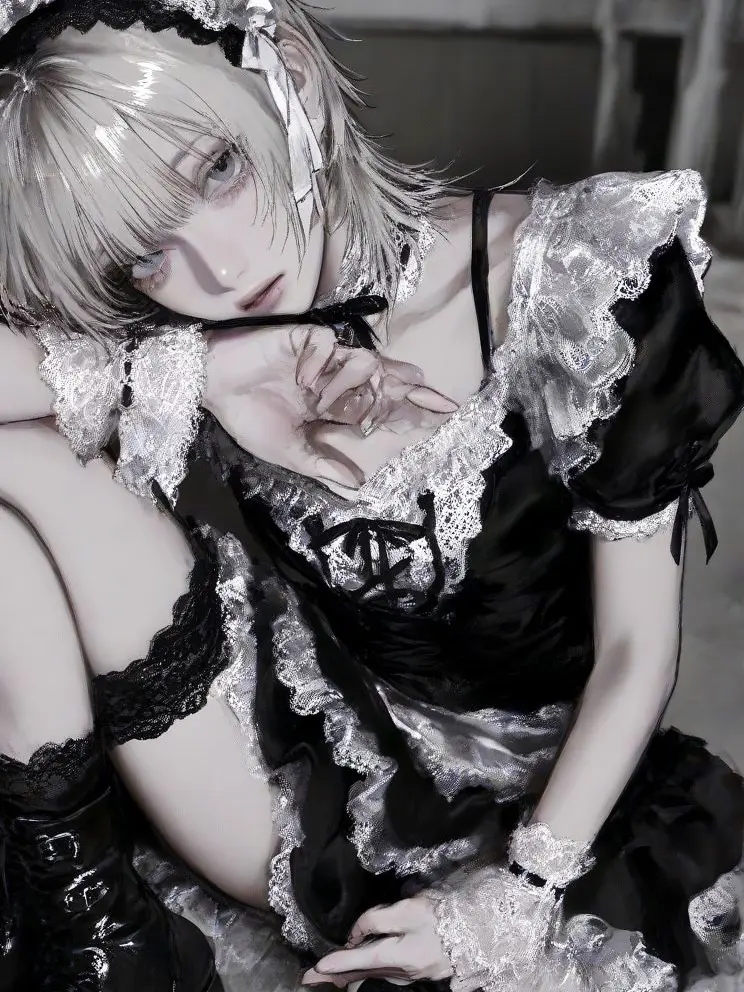 amu_12y의 Lonely Maid