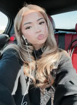 Profile image of Preslee
