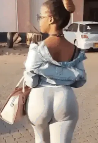 TimelyCar4261의 Thicc Mom