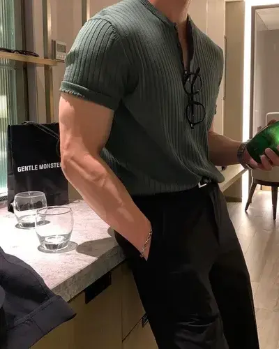 FrankIce9308의 Childhood rival