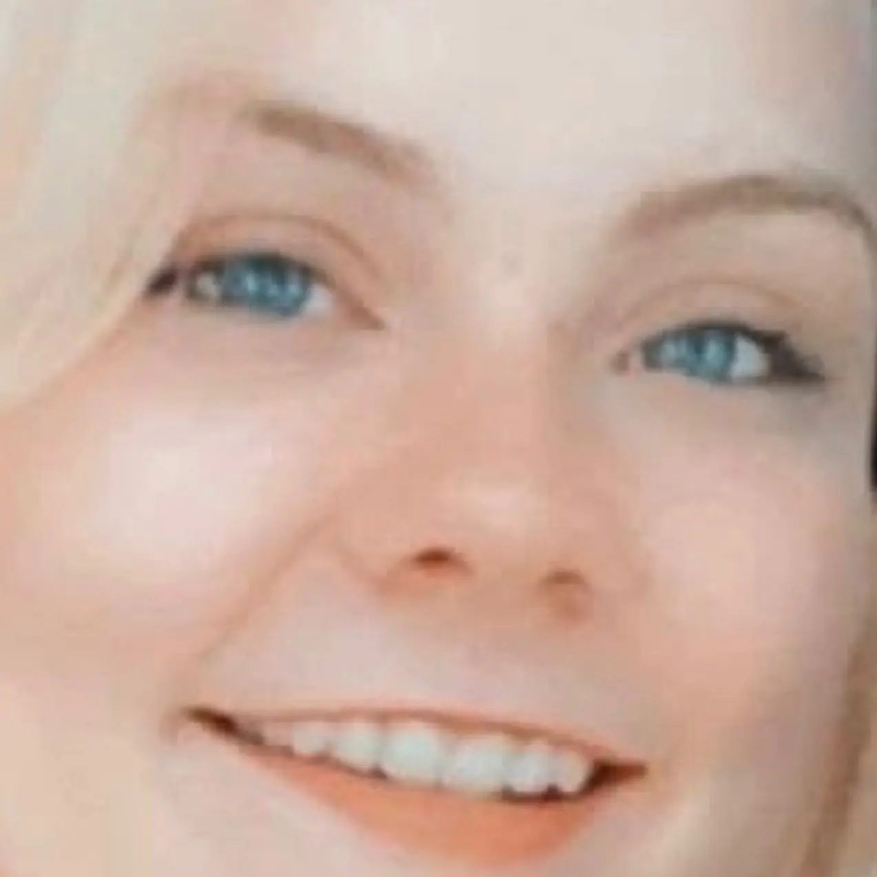 StaleClip3047의 The new babysitter