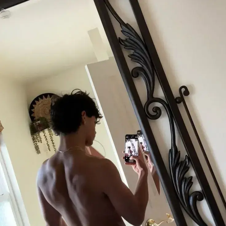 TartShop9690의 Elias Cole Bishop