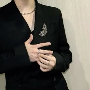 大森元貴 .