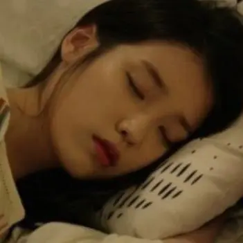 TartanBell9161의 아이유