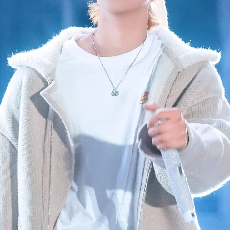 홍ㅈI수