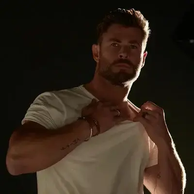 SureDune4061의 Chris Hemsworth