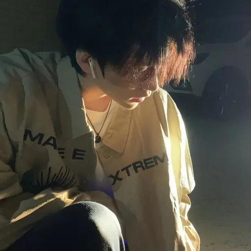 LUMINOUS_0101의 강 신