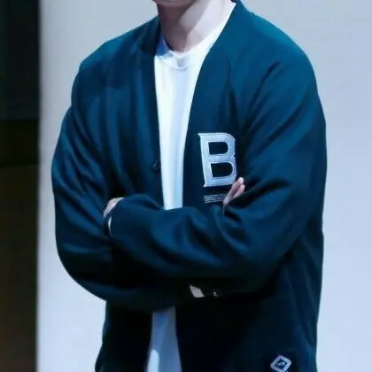 DecentRest7841의 남친 이창섭