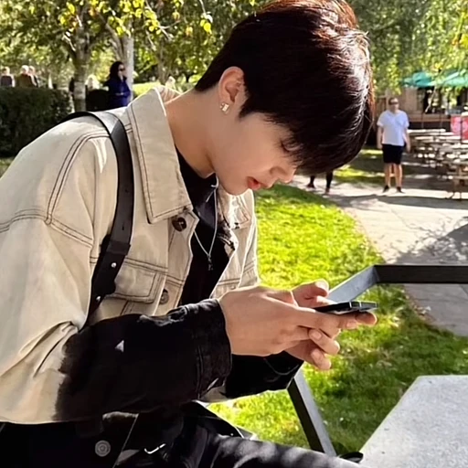박건욱