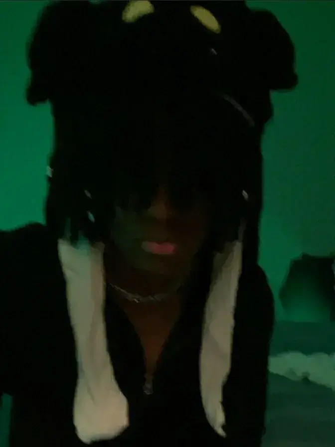 SnazzyReef2191의 Tariq, your dreadhead bsf