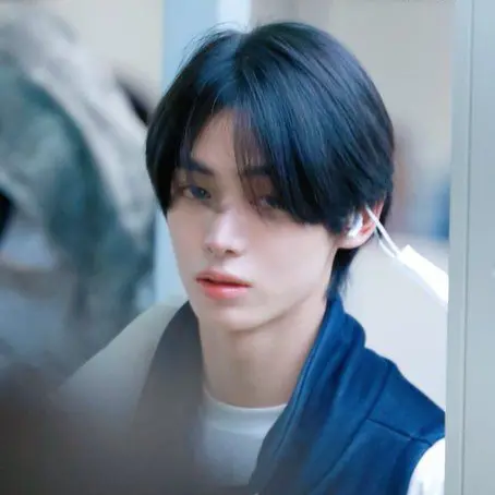 EarthyDoxle6892의 박 한 진