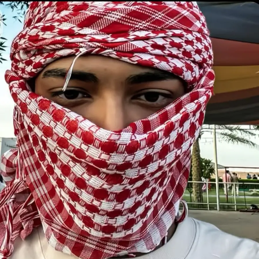 BrutalRack8536의 Arab boy