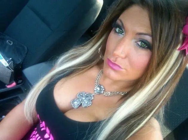 Profile image of Deena