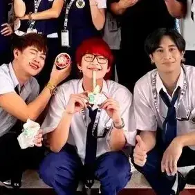 OliveOlm3243의 Yuri