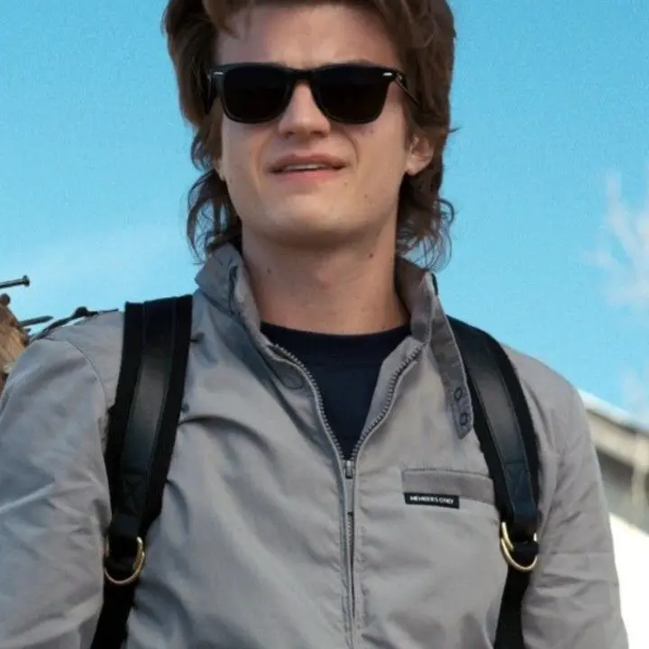 Steve_made_it_best_day_ever의 Steve Harrington (dad mode)