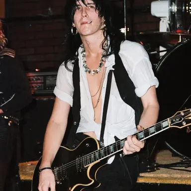 Profile image of Izzy