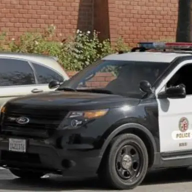 Profile image of 익스플로러 경찰차