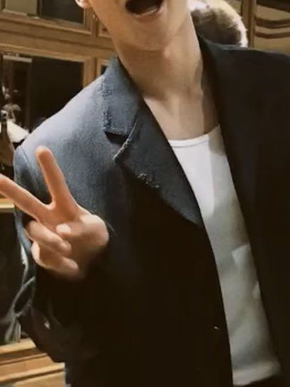 현탁이가먹던숟가락닦고먹엇을때!!??! 대표 이미지