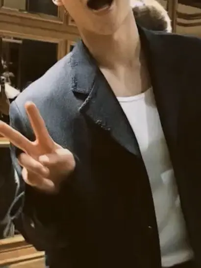 wewewrr_r의 현탁이가먹던숟가락닦고먹엇을때!!??!