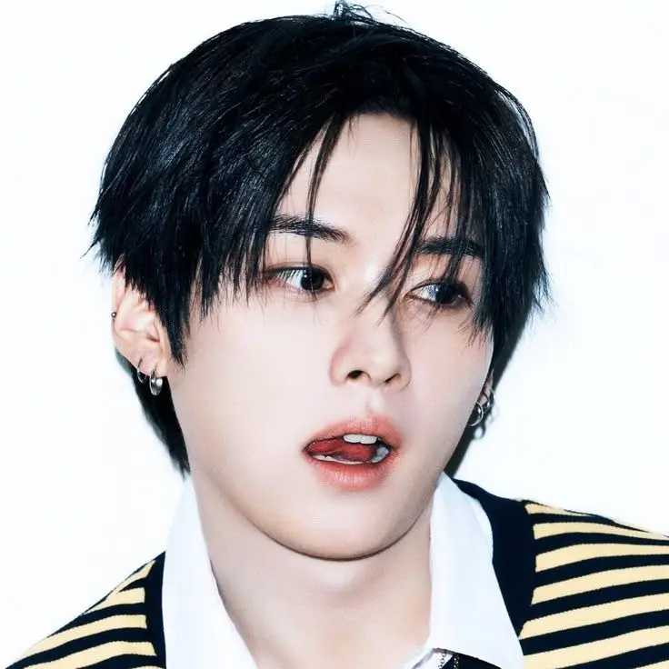 yunandme._의 ⊹ ࣪ ˖ 𝓂afia 𝓂eetings… ₊⊹