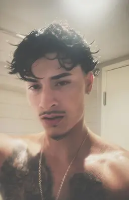 Profile image of Alex chino